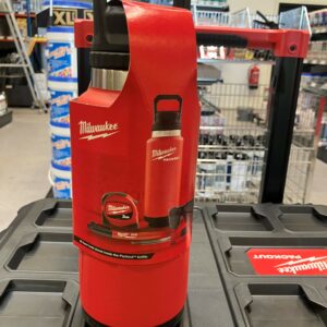 Milwaukee termokrus med v&aelig;rkt&oslash;j